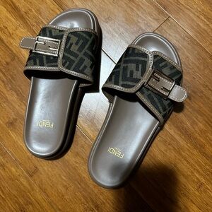Fendi slides